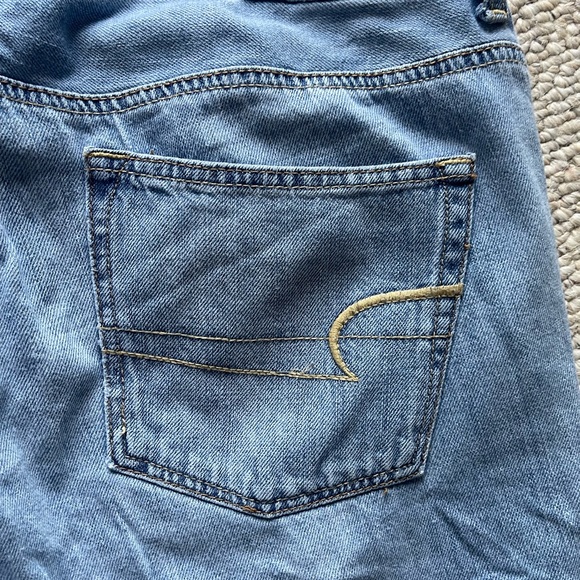American Eagle Jeans - Picture 3 of 3
